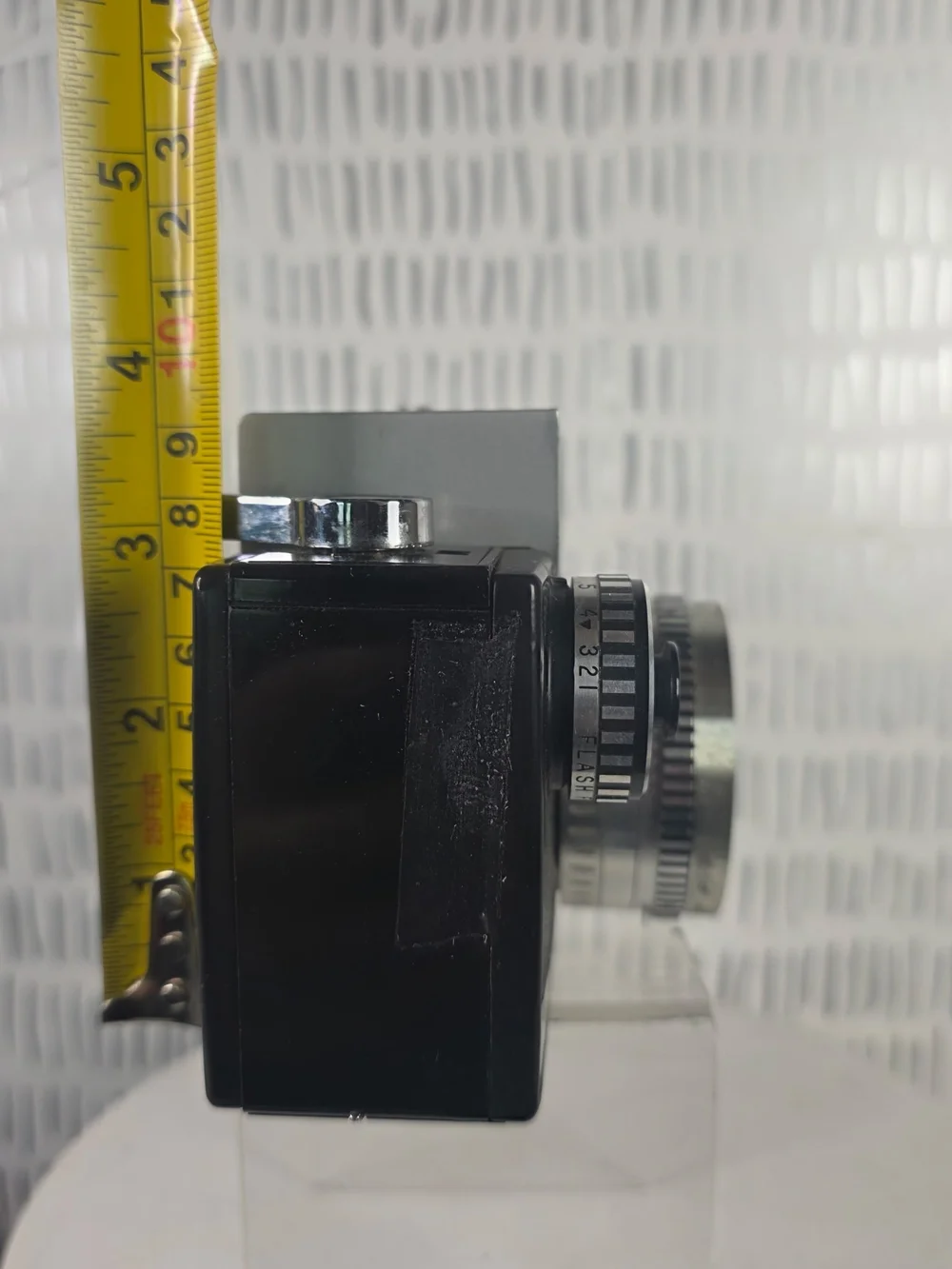 Argus Autronic 35mm Film Camera, f/3.5 Cintar Compur Lens, Original Leather Case